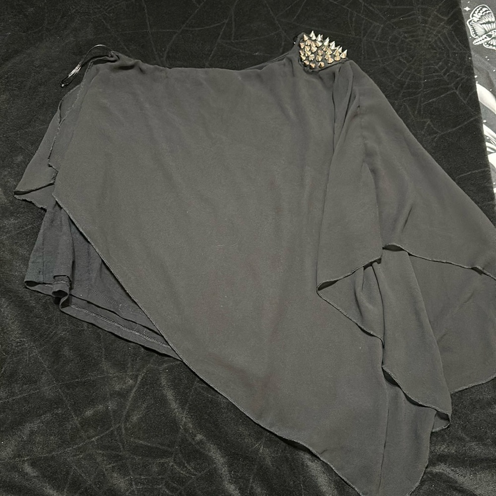 Zara Asymmetrical Spike Shoulder Top, Med